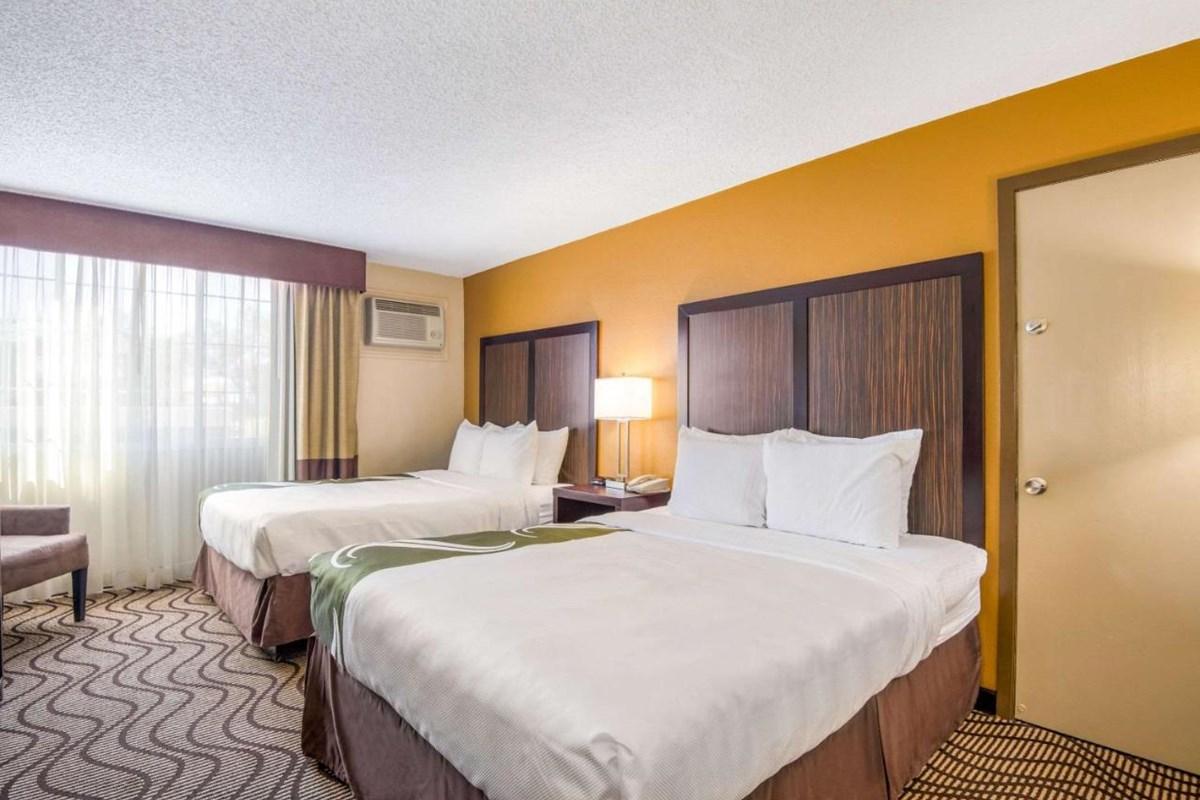 La Quinta By Wyndham Sweetwater East Hotel Exterior photo